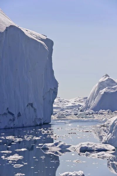 Huge icebergs — Stock Photo, Image