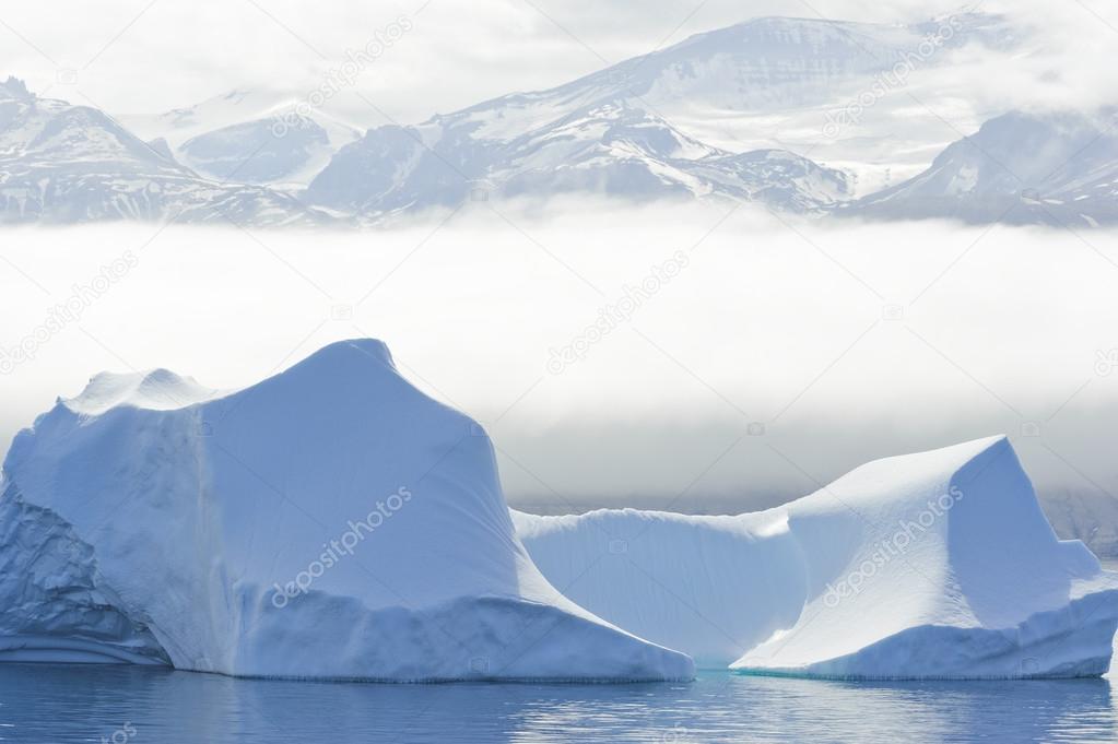 Large ice berg in Baffin Bay