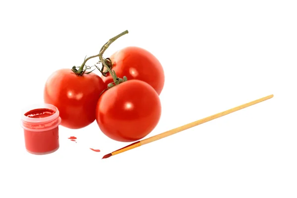 Tres tomates aislados sobre fondo blanco —  Fotos de Stock