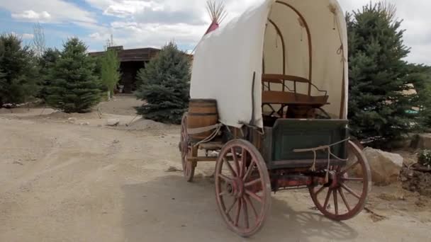 Covered Wagon from Wild West Video Clip