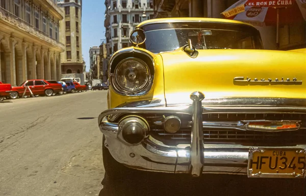 Havana, Küba 'da Amerikan klasik arabası