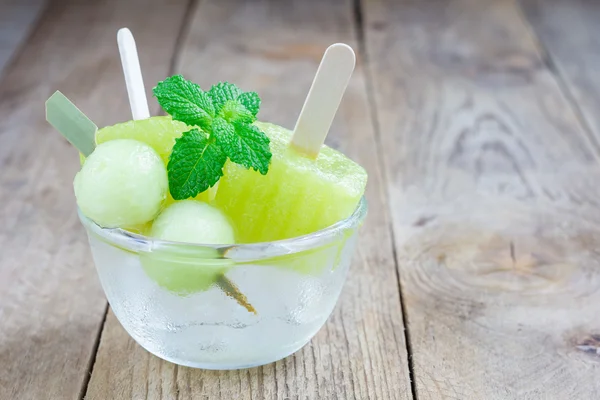Homemade melon popsicles in the glass — Stock Photo, Image