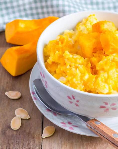 Bouillie de citrouille au riz et au lait — Photo