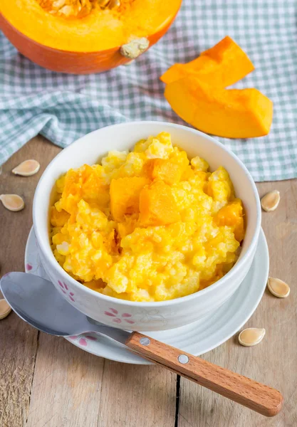 Pumpkin porridge with rice and milk — Stock Photo, Image