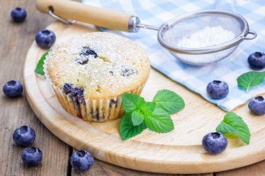 ev yapımı böğürtlenli kek