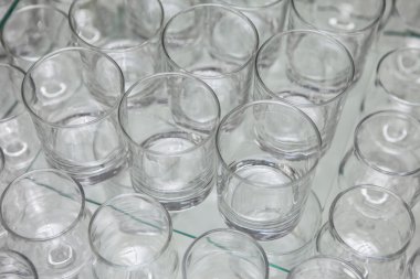gözlük tablo çok