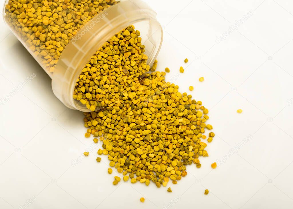 Amazing benefits to the human body for immunity and health, bee pollen.