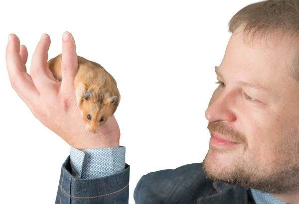 Mann hält Hamster auf Arm — Stockfoto