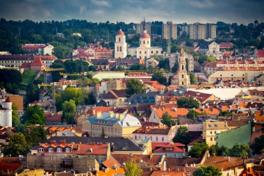 Litvanya 'nın başkenti Vilnius' un hava manzarası.