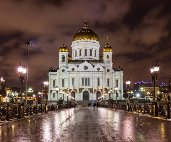 Piękny widok nocy na katedrę Chrystusa Zbawiciela — Zdjęcie stockowe