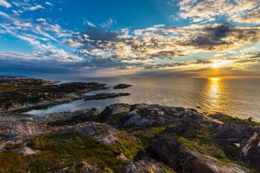 Barents Denizi 'ndeki güzel kutup yazı manzarası