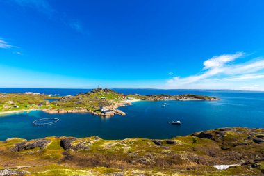 Barents Denizi 'ndeki güzel kutup yazı manzarası