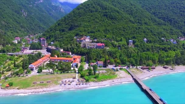 Vue du drone sur la côte de la mer Noire reso — Video