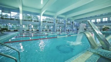 Yüzme Havuzu, temiz su, İçişleri, mavi rahatlatıcı