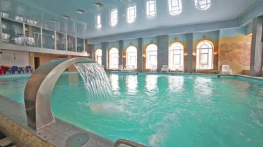 Yüzme Havuzu, temiz su, İçişleri, mavi rahatlatıcı