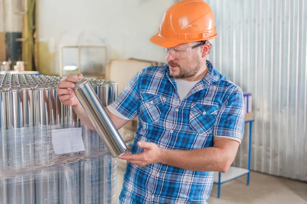 Kask depolama, işçi