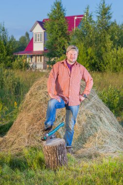 Köy adamın yanına Samanlık