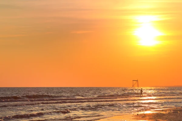 Sonnenuntergang über der Küste — Stockfoto