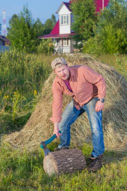 Köy adamın yanına Samanlık