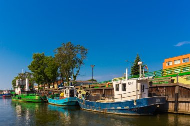 Gemiyle gezmek sandal, iskele