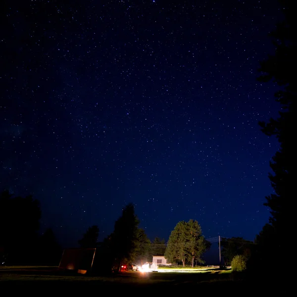 Noche estrellado cielo escena — Foto de Stock