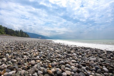 Çakıl taşı plajı