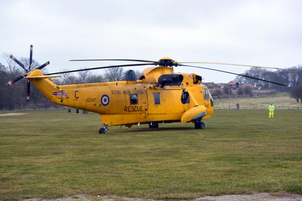 RAF Search and Rescue helikopter — Stockfoto