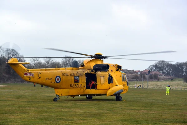 RAF Szukaj a Rescue helikoptera — Zdjęcie stockowe
