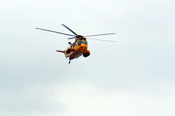 RAF Szukaj a Rescue helikoptera — Zdjęcie stockowe