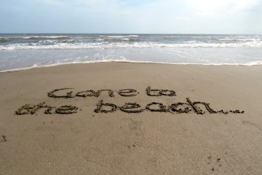 Yazılı kum Plajı'na gitti