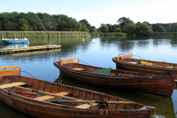 Kürekli tekneler tarafından İskelesi