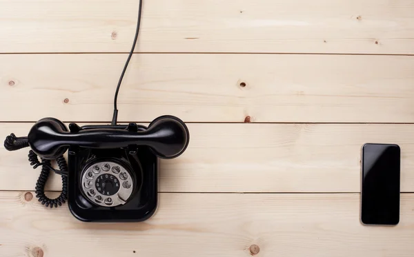 Eski retro siyah telefon — Stok fotoğraf