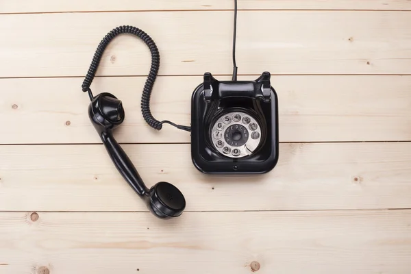 Velho retro telefone preto — Fotografia de Stock