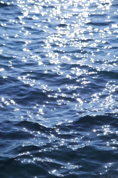 Superfície da água, fundo do mar Mediterrâneo closeup — Fotografia de Stock