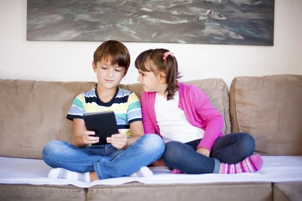 Boy and girl — Stock Photo, Image