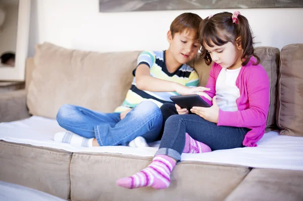 Boy and girl — Stock Photo, Image