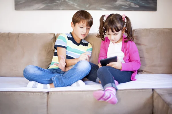 Boy and girl — Stock Photo, Image