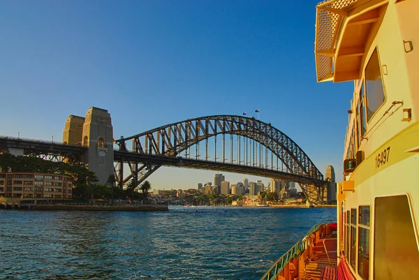 Famosa Sydney Harbor Bridge Vista Dos Ferries Sydney Harbor Austrália — Fotografia de Stock