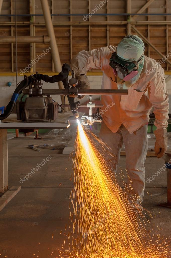 Fémforgácsolás, a Plazma-égő — Stock Fotó © arhendrix #68777541