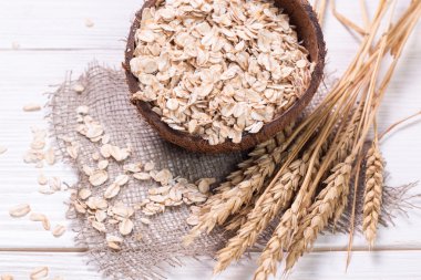 yulaf gevreği ahşap table.healthy gıda kavramı.