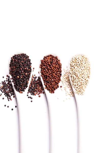 Halom quinoa, egészséges vegetáriánus élelmiszer koncepció — Stock Fotó