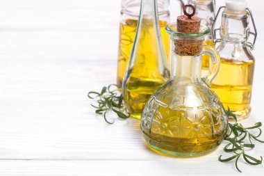 Yağlar vintage ahşap zemin üzerinde. sağlıklı gıda 