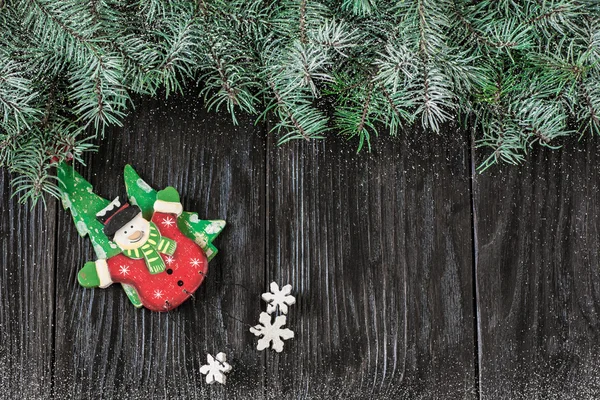 크리스마스 장식 나무 보드에 배경입니다. 소프트 포커스. — 스톡 사진