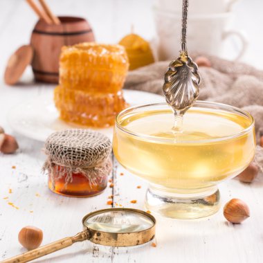 kavanoz bal ile petek ahşap tablo