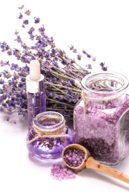 Aromaterapi yağ ve lavanta, spa, sağlıklı kavramı
