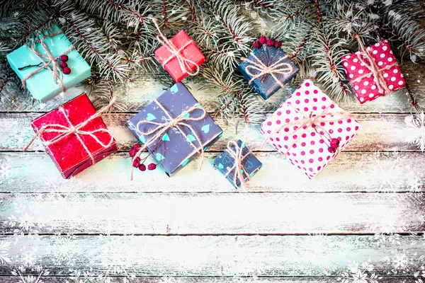 Weihnachtsdekoration auf abstraktem Hintergrund, Vintage-Filter, weicher Fokus — Stockfoto