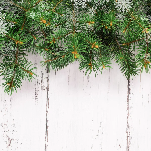 Altes Holz Textur mit Schnee und Tannen Weihnachten Hintergrund — Stockfoto