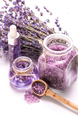 Aromaterapi yağ ve lavanta, spa, sağlıklı kavramı