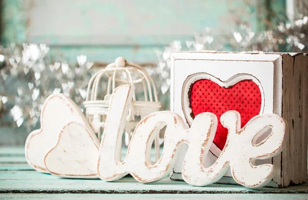 Concepto de San Valentín sobre fondo de madera, concepto de amor — Foto de Stock