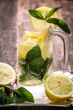 Ahşap masa, sağlıklı kavramı tazelik içki